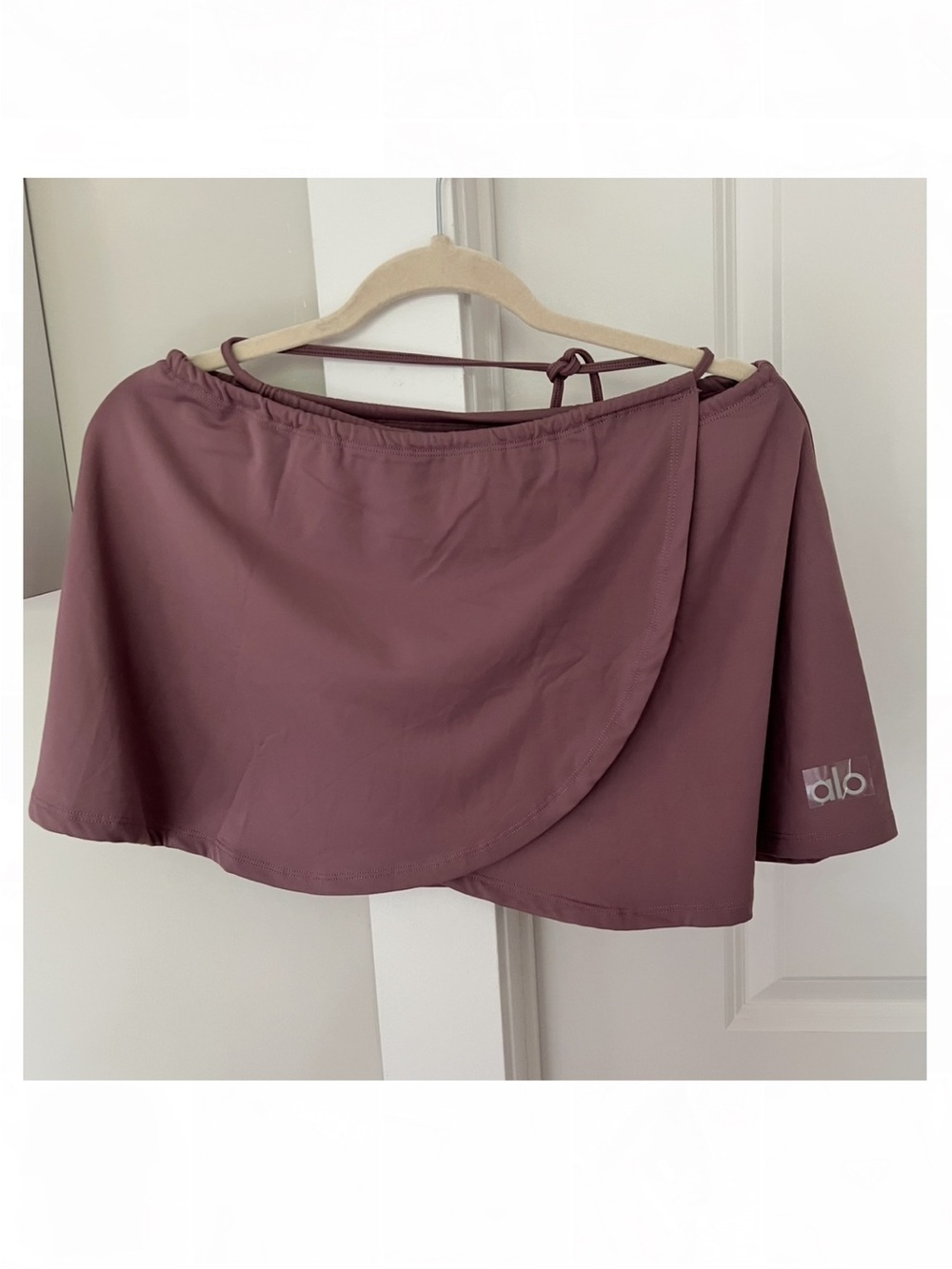 ALO Yoga Dusty Mauve Active Skirt with Logo